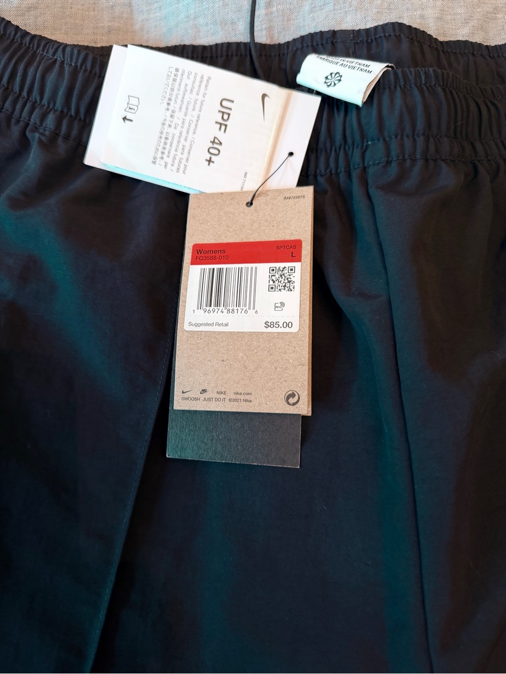 Nike Women’s Black Athletic Pants with Swoosh - Picture 3 of 7